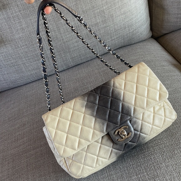 Chanel Jumbo Ivory/Grey ombré stripe bag Limited Edition price firm - Picture 6 of 17